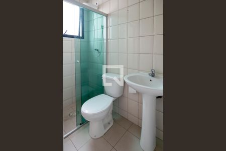 Apartamento à venda com 243m², 4 quartos e 4 vagas Apartamento à venda com 243m², 4 quartos e 4 vagasBanheiro de Serviço