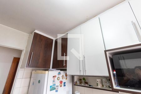 Apartamento para alugar com 50m², 2 quartos e 1 vagaCozinha - Armários