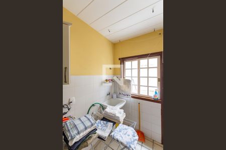 Casa de condomínio à venda com 500m², 5 quartos e 2 vagas Casa de condomínio à venda com 500m², 5 quartos e 2 vagasDespensa