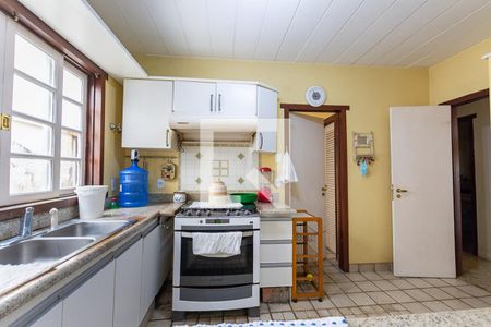 Casa de condomínio à venda com 500m², 5 quartos e 2 vagas Casa de condomínio à venda com 500m², 5 quartos e 2 vagasCozinha