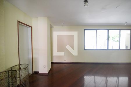Apartamento à venda com 280m², 4 quartos e 3 vagasÁrea comum - Salão de festas