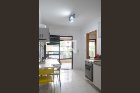 Apartamento à venda com 175m², 4 quartos e 3 vagasCozinha