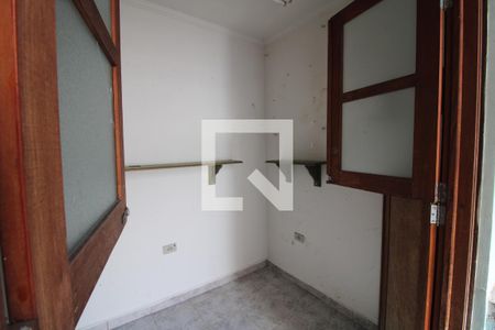 Casa à venda com 140m², 3 quartos e 2 vagasDespensa