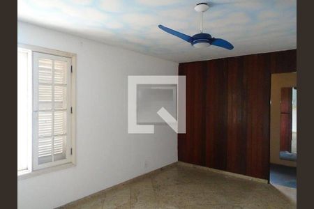 Casa à venda com 5 quartos, 570m² em Pechincha, Rio de Janeiro