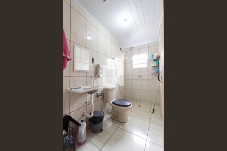 Casa à venda com 70m², 2 quartos e 1 vaga Casa à venda com 70m², 2 quartos e 1 vagaBanheiro