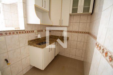 Apartamento para alugar com 80m², 2 quartos e 1 vagaCozinha