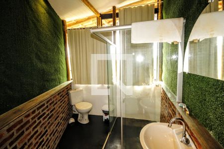 Casa à venda com 5000m², 18 quartos e 19 vagasBanho 8