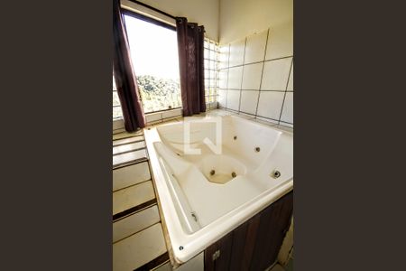 Casa à venda com 5000m², 18 quartos e 19 vagasBanho 7