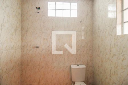 Banheiro de casa para alugar com 1 quarto, 500m² em Chácara Califórnia, São Paulo