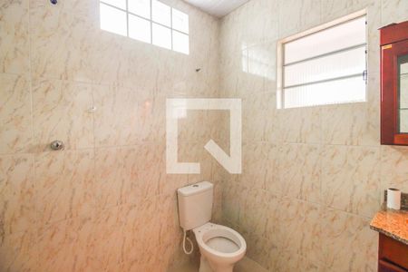Banheiro de casa para alugar com 1 quarto, 500m² em Chácara Califórnia, São Paulo