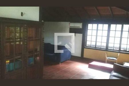 Casa à venda com 3 quartos, 575m² em Anil, Rio de Janeiro