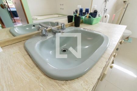 Casa para alugar com 1000m², 4 quartos e 8 vagas Casa para alugar com 1000m², 4 quartos e 8 vagasBanheiro do Quarto 4