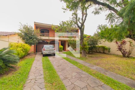 Casa para alugar com 1000m², 4 quartos e 8 vagas Casa para alugar com 1000m², 4 quartos e 8 vagasFachada