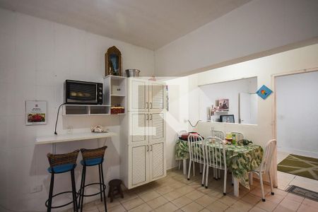 Casa para alugar com 100m², 1 quarto e 2 vagasCozinha