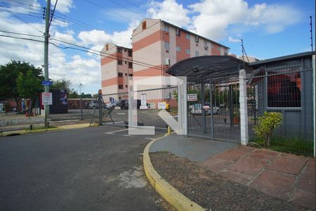 Fachada de apartamento para alugar com 2 quartos, 45m² em Rubem Berta, Porto Alegre