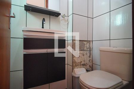 Banheiro  de apartamento para alugar com 2 quartos, 45m² em Rubem Berta, Porto Alegre