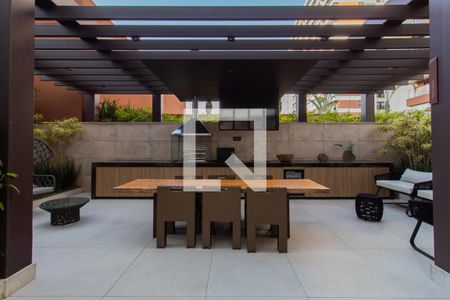 Apartamento à venda com 230m², 4 quartos e 4 vagasÁrea comum - Churrasqueira