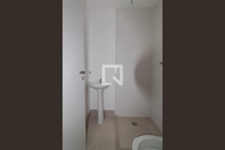 Apartamento à venda com 230m², 4 quartos e 4 vagasBanheiro de serviço