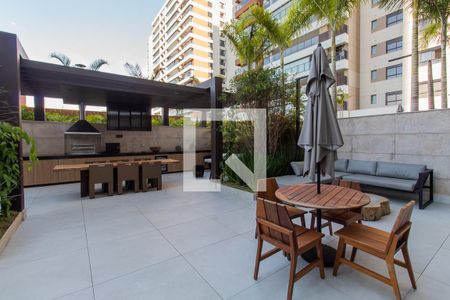 Apartamento à venda com 230m², 4 quartos e 4 vagasÁrea comum - Churrasqueira