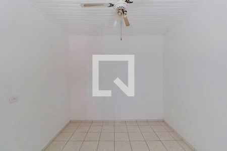 Quarto  de casa para alugar com 2 quartos, 80m² em Vila Nhocune, São Paulo