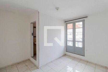 Suíte  de casa para alugar com 2 quartos, 80m² em Vila Nhocune, São Paulo