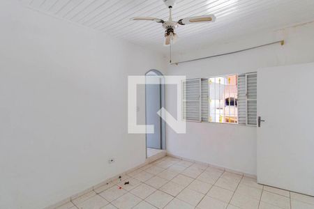 Quarto  de casa para alugar com 2 quartos, 80m² em Vila Nhocune, São Paulo