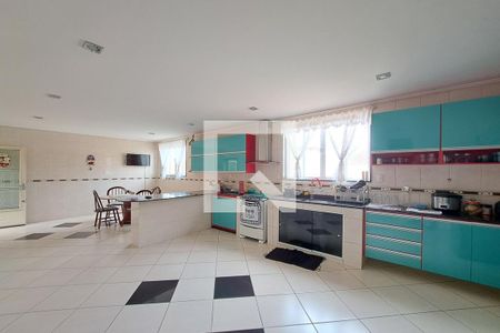 Casa à venda com 205m², 3 quartos e 1 vagaCozinha