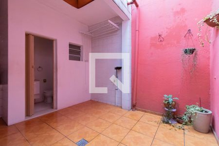 Casa à venda com 68m², 2 quartos e 2 vagasÁrea de Serviço