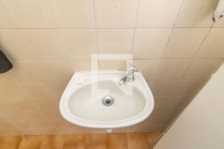 Apartamento à venda com 120m², 3 quartos e 3 vagasDetalhe do Banheiro de Serviço