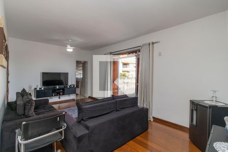 Apartamento à venda com 120m², 3 quartos e 3 vagasSala