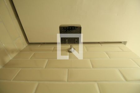 Banheiro suíte 1 de apartamento para alugar com 3 quartos, 76m² em Vila Suzana, São Paulo
