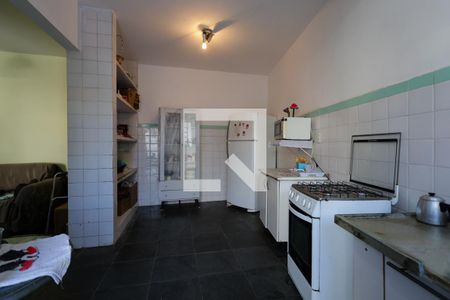 Casa à venda com 300m², 4 quartos e 2 vagas Casa à venda com 300m², 4 quartos e 2 vagasEdícula - Cozinha