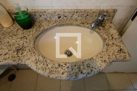 Casa à venda com 300m², 4 quartos e 2 vagas Casa à venda com 300m², 4 quartos e 2 vagasBanheiro da Suíte