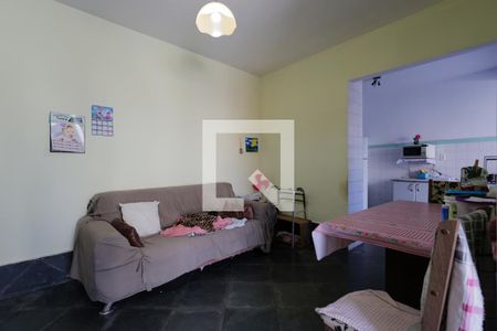 Casa à venda com 300m², 4 quartos e 2 vagas Casa à venda com 300m², 4 quartos e 2 vagasEdícula - Sala