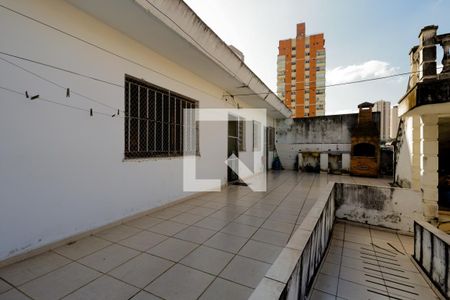 Casa à venda com 300m², 4 quartos e 2 vagas Casa à venda com 300m², 4 quartos e 2 vagasQuintal