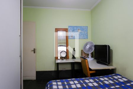 Casa à venda com 300m², 4 quartos e 2 vagas Casa à venda com 300m², 4 quartos e 2 vagasQuarto 2