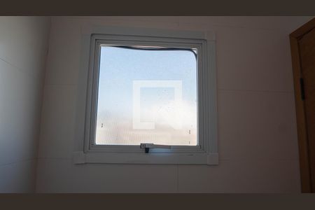 Apartamento para alugar com 74m², 2 quartos e sem vaga Apartamento para alugar com 74m², 2 quartos e sem vagaBanheiro