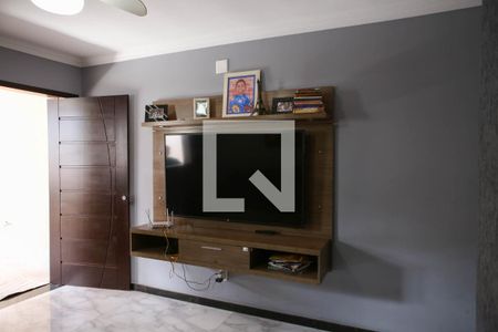 Sala de casa para alugar com 3 quartos, 180m² em São João Batista, Belo Horizonte