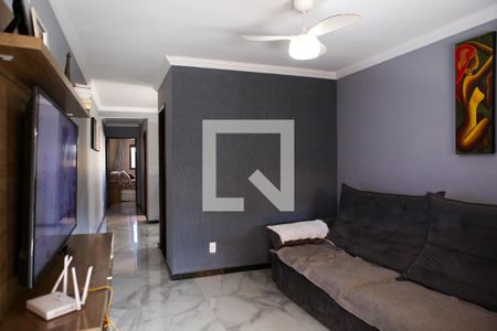 Sala de casa para alugar com 3 quartos, 180m² em São João Batista, Belo Horizonte