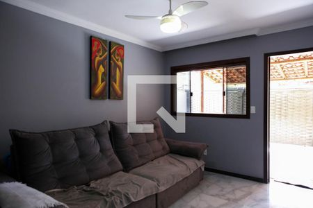 Sala de casa para alugar com 3 quartos, 180m² em São João Batista, Belo Horizonte