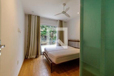 Casa de condomínio à venda com 445m², 7 quartos e 3 vagas Casa de condomínio à venda com 445m², 7 quartos e 3 vagasSuíte 3