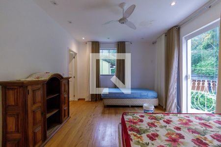 Casa de condomínio à venda com 445m², 7 quartos e 3 vagas Casa de condomínio à venda com 445m², 7 quartos e 3 vagasSuíte 1