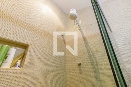 Casa de condomínio à venda com 445m², 7 quartos e 3 vagas Casa de condomínio à venda com 445m², 7 quartos e 3 vagasEstúdio Banheiro