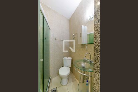 Casa de condomínio à venda com 445m², 7 quartos e 3 vagas Casa de condomínio à venda com 445m², 7 quartos e 3 vagasEstúdio Banheiro