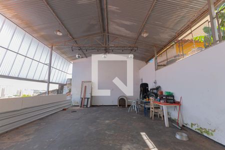 Casa à venda com 600m², 8 quartos e 4 vagasÁrea comum - Salão de festas