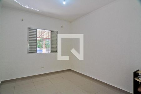 Quarto 1 de casa para alugar com 3 quartos, 110m² em Piqueri, São Paulo