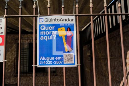 Casa para alugar com 110m², 3 quartos e 4 vagasFachada