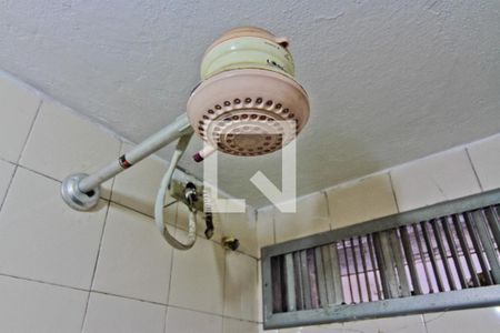 Casa para alugar com 110m², 3 quartos e 4 vagasCasa 2 - banheiro