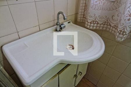 Casa para alugar com 110m², 3 quartos e 4 vagasCasa 2 - banheiro