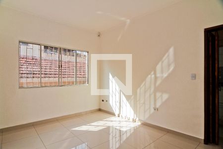 Sala de casa para alugar com 3 quartos, 110m² em Piqueri, São Paulo